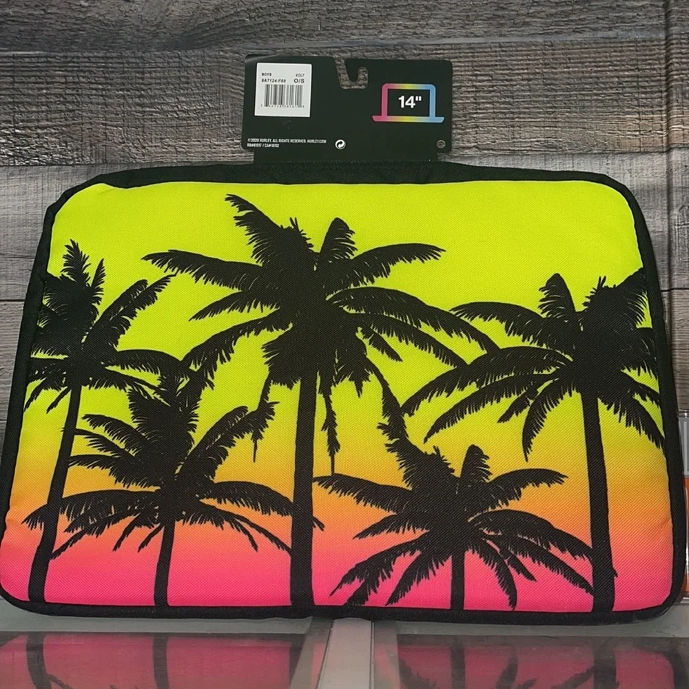 ❤️NEW!!!❤️RARE!!!Hurley 14” Laptop Sleeve Volt. It fit Ipad Pro.